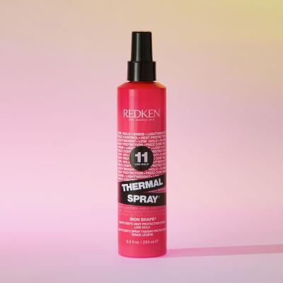 Redken Iron Shape Thermal Spray Stylizacja włosów na gorąco dla kobiet 250 ml