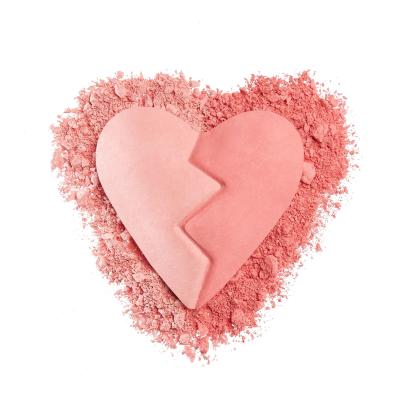 I Heart Revolution Heartbreakers Matte Blush Róż dla kobiet 10 g Odcień Brave