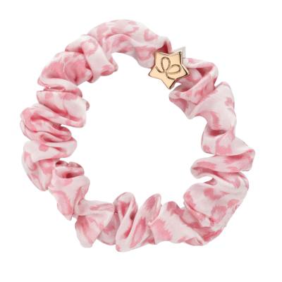 By Eloise London Silk Scrunchie Gold Star Gumka do włosów dla kobiet 1 szt Odcień Pink Leopard