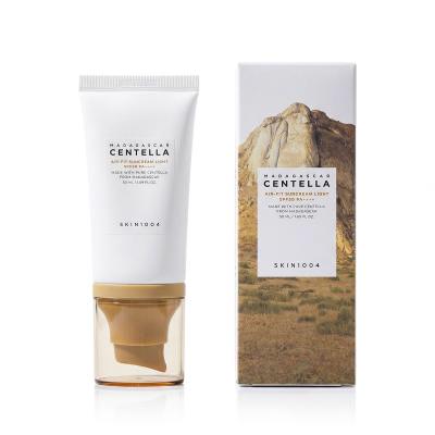SKIN1004 Centella Air-Fit Suncream Light SPF30 Preparat do opalania twarzy dla kobiet 50 ml